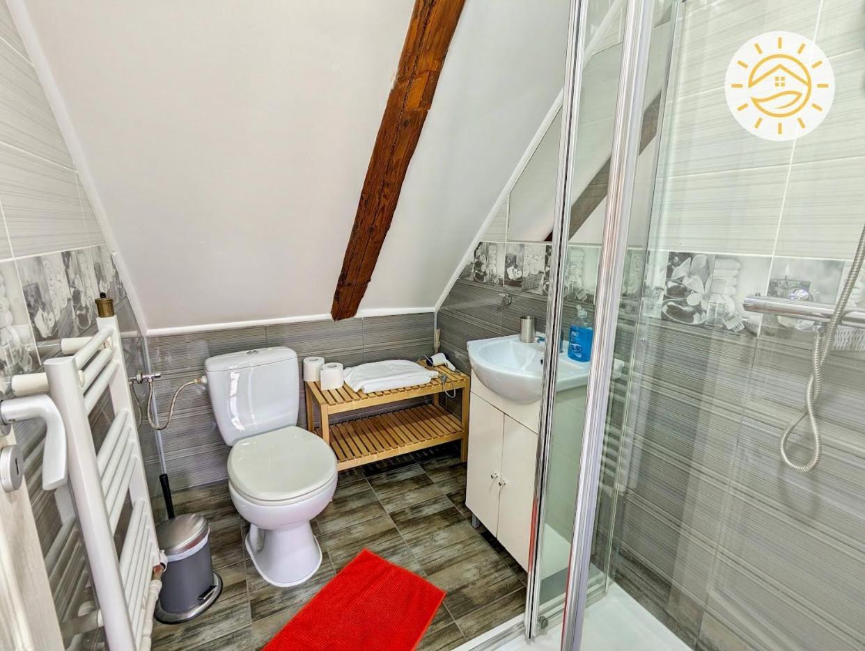 Casa Bergwald Apartment Risnov Bagian luar foto