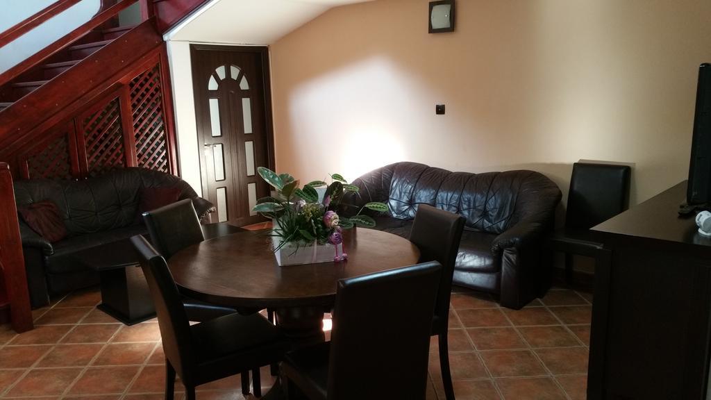 Casa Bergwald Apartment Risnov Bagian luar foto