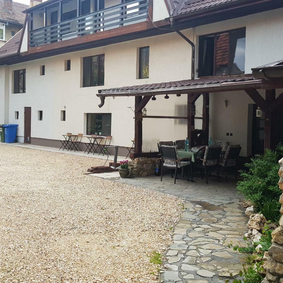 Casa Bergwald Apartment Risnov Bagian luar foto